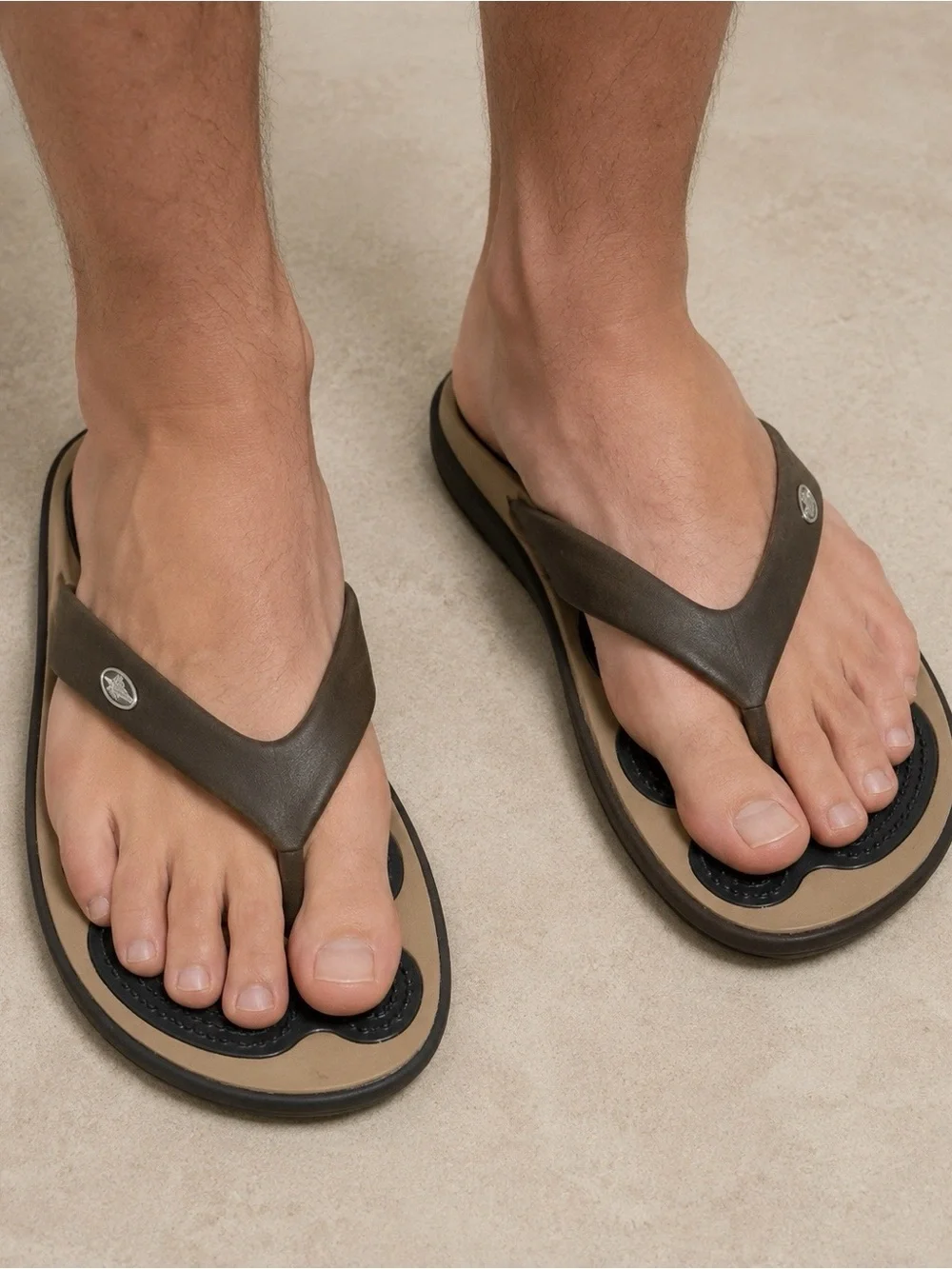 Crocs Men’s Brown & Tan Comfort Flip Flops Thong Sandals Size 10